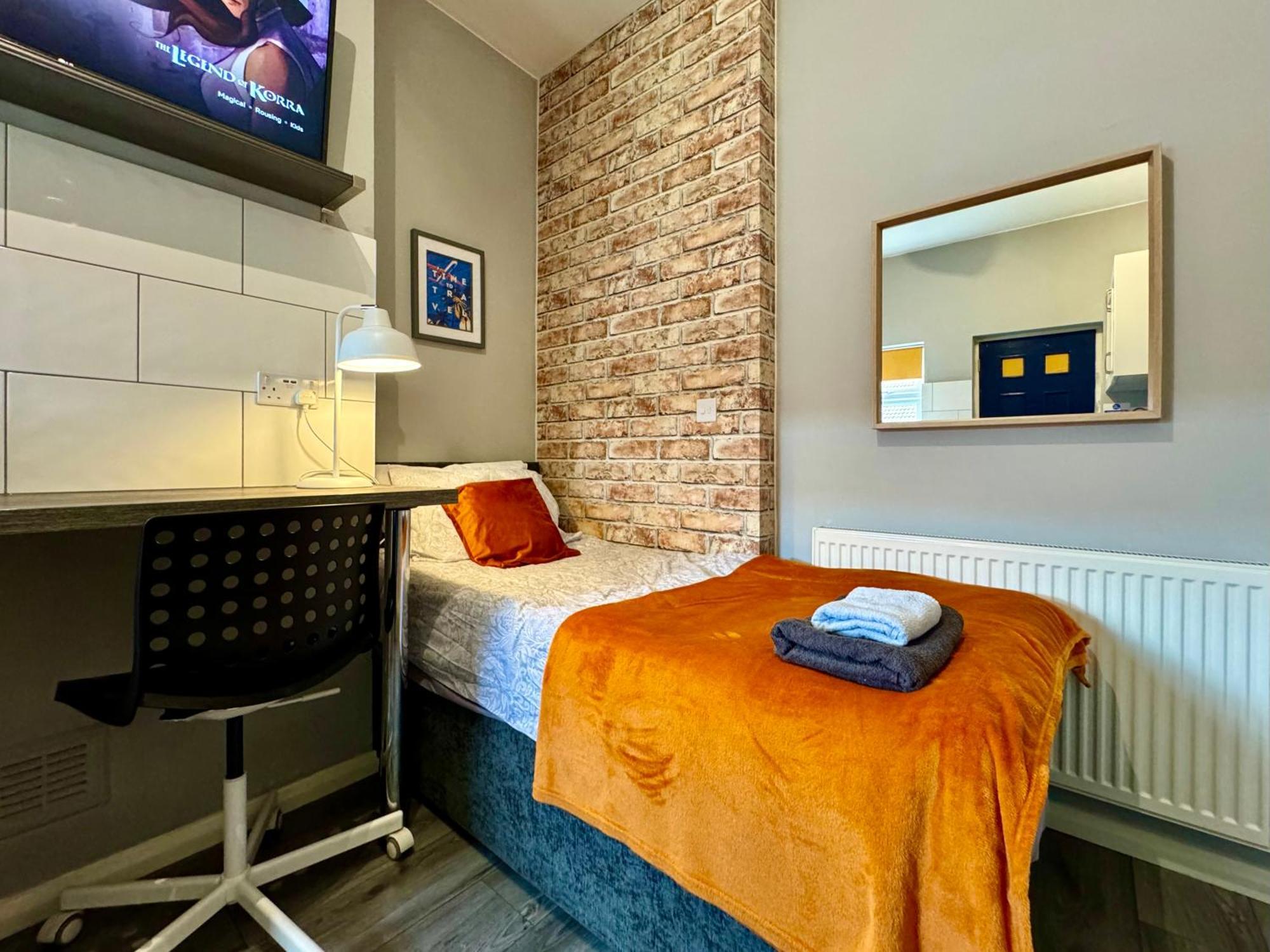Limpenny Studio - Cityscape Cozy Corner Nottingham Dış mekan fotoğraf